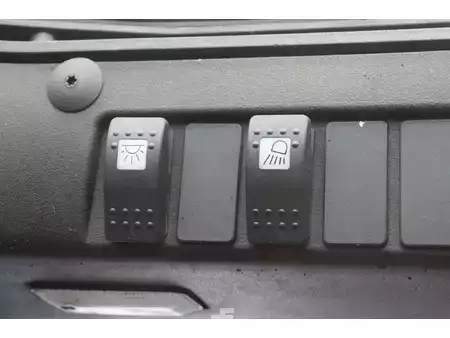 Eléctrica de 4 ruedas 2019  Linde E16P-02 (29)