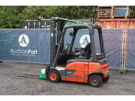 Eléctrica de 4 ruedas 2019  Linde E16P-02 (3)