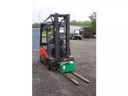 Eléctrica de 4 ruedas 2019  Linde E16P-02 (7)