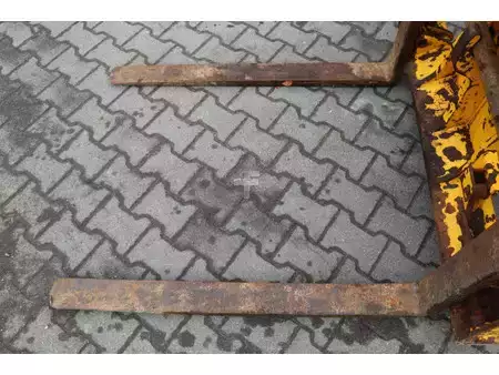 Telescopic forklift rigid - JCB 531-70 (11)