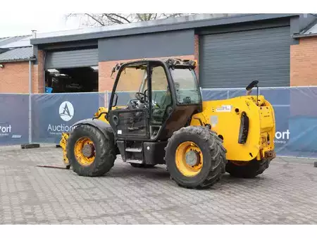 Telescopic forklift rigid - JCB 531-70 (3)