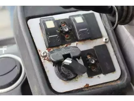 Telescopic forklift rigid - JCB 531-70 (37)