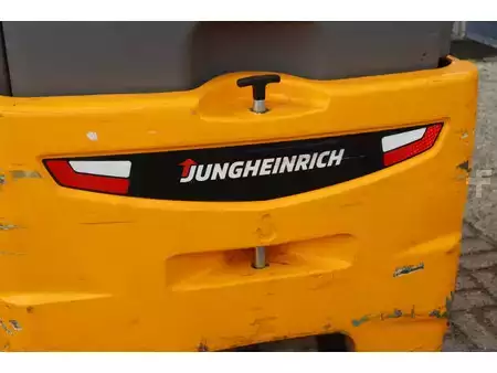 Elektryczne 4-kołowe 2018  Jungheinrich EFG 216k (18)