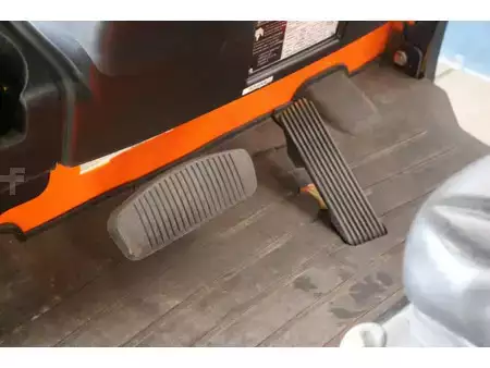 Eléctrica de 4 ruedas 2010  Hyster J3.0XN-861 (21)