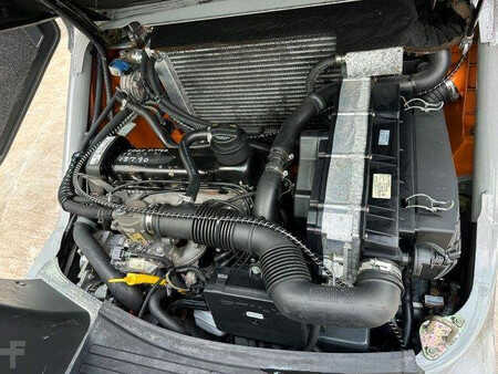 Wózki gazowe 2019  Still RX70-18T (20)