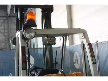 Carrelli elevatori GPL 2014  Unicarriers U1D2A25LQ (17)