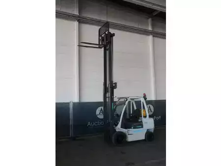 Carrelli elevatori GPL 2014  Unicarriers U1D2A25LQ (30)