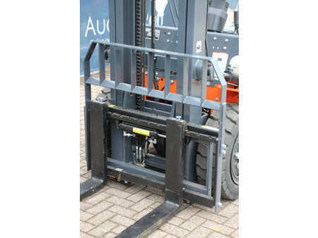 Dieseltrukki 2025  Machpro MP-230PRO (10)