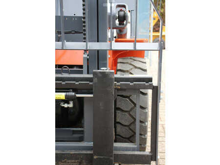 Dieseltrukki 2025  Machpro MP-230PRO (11)