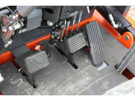 Dieseltrukki 2025  Machpro MP-230PRO (22)