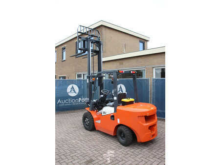 Dieseltrukki 2025  Machpro MP-230PRO (29)