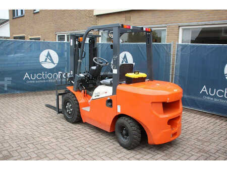 Dieseltrukki 2025  Machpro MP-230PRO (3)