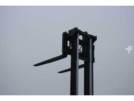 Diesel gaffeltruck 2011  Linde H30D-01 (32)