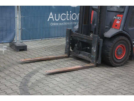 Diesel gaffeltruck 2011  Linde H30D-01 (9)