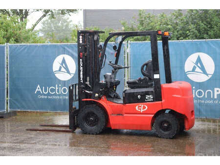 El Truck - 4-hjul 2022  EP Equipment EFL252 (3)