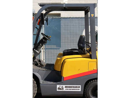 LPG VZV 2009  TCM FGE25T4 (14)