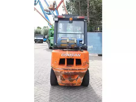 Treibgasstapler 2015  Doosan G30G (5)