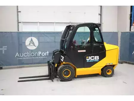Teleskoptruck fast bom 2021  JCB TLT30-19E (1)