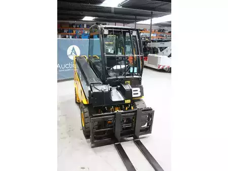 Teleskoptruck fast bom 2021  JCB TLT30-19E (6)