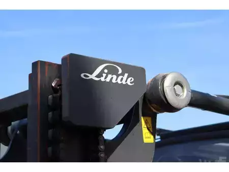 Chariots élévateurs diesel 2015  Linde H20D-01 (14)