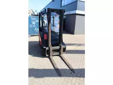 Chariots élévateurs diesel 2015  Linde H20D-01 (7)
