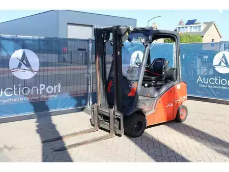 Chariots élévateurs diesel 2015  Linde H20D-01 (9)