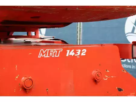 Sollevatori telescopici rigidi 1999  Manitou MRT 1432 (21)