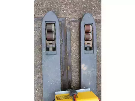 Pallestabler 2015  BT SWE200D (11)
