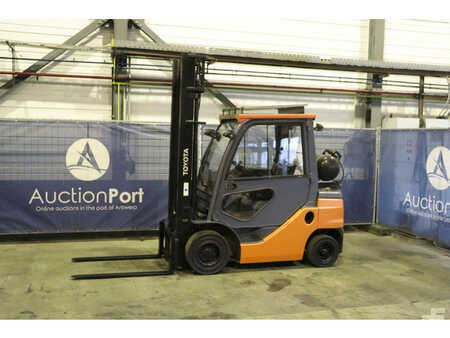 LPG Forklifts 2020  Toyota 02-8FGF25 (1)