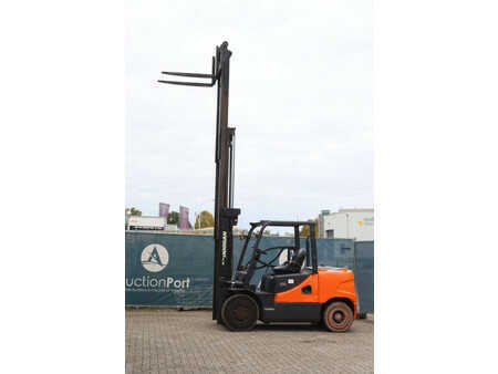 Dieseltrukki 2007  Doosan  (33)