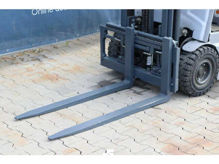 Electric - 4 wheels 2020  Still RX50-13 (9)