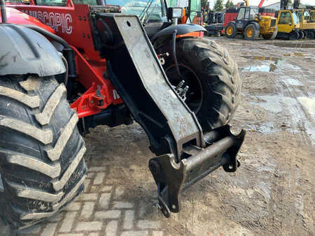 Teleskoptruck fast bom 2011  Manitou MLT 634-120 LSU (7)