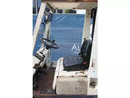 Diesel Forklifts 1993  Nissan EH01A15U (22)