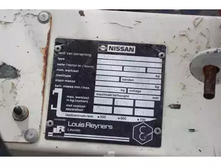 Diesel Forklifts 1993  Nissan EH01A15U (27)