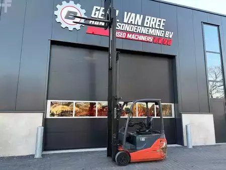 El truck - 4 hjulet 2015  Toyota 8FBET16 (11)