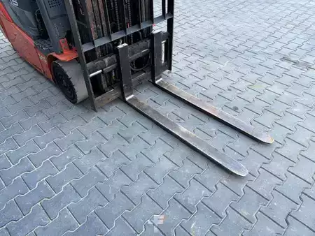 El truck - 4 hjulet 2015  Toyota 8FBET16 (5)