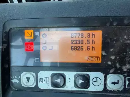 El truck - 4 hjulet 2015  Toyota 8FBET16 (9)