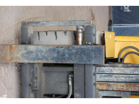 Gas truck 2005  Hyster H5.50XM (12)