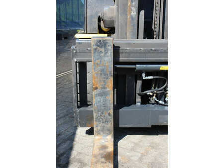 Eléctrico - 4 rodas 2012  Doosan B50X-5 (12)