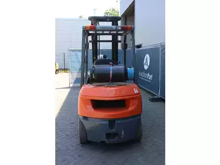 Nestekaasutrukki 2007  Toyota 42-7FGF25 (5)