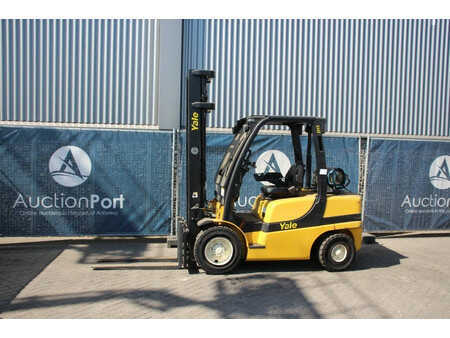 Empilhador a gás 2008  Yale GLP35VX V2795 (1)