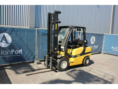 Empilhador a gás 2008  Yale GLP35VX V2795 (8)