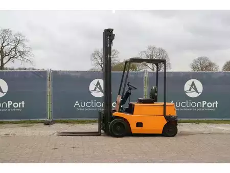 Elektrisk- 4 hjul 1990  Still R 60-20 (1)