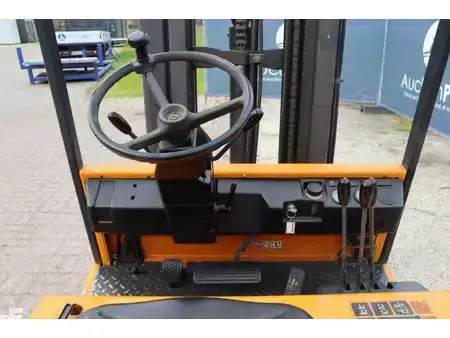 Elektrisk- 4 hjul 1990  Still R 60-20 (17)