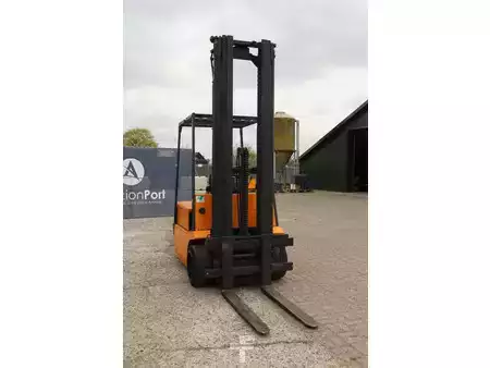 Elektrisk- 4 hjul 1990  Still R 60-20 (7)