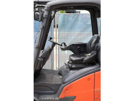 Carretilla elevadora GLP 2015  Fenwick H16T-01 (24)