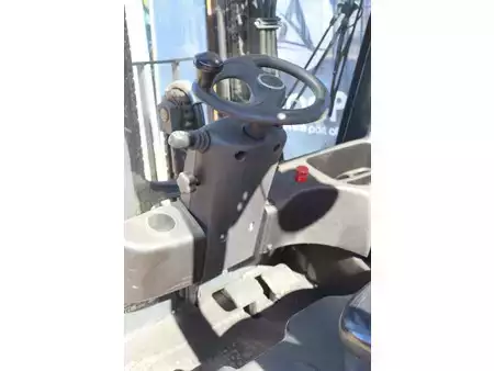 Eléctrica de 4 ruedas 2020  Linde E14-02 (21)