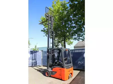 Eléctrica de 4 ruedas 2020  Linde E14-02 (34)