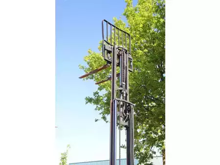 Eléctrica de 4 ruedas 2020  Linde E14-02 (35)