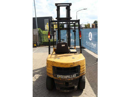 Carretilla elevadora diésel 1997  CAT Lift Trucks DP30 (5)